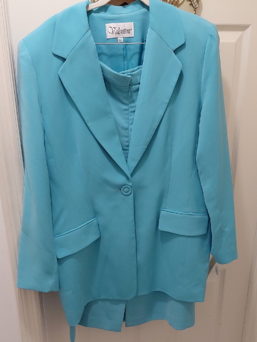 Turquoise Blue Women's Single-Button Blazer